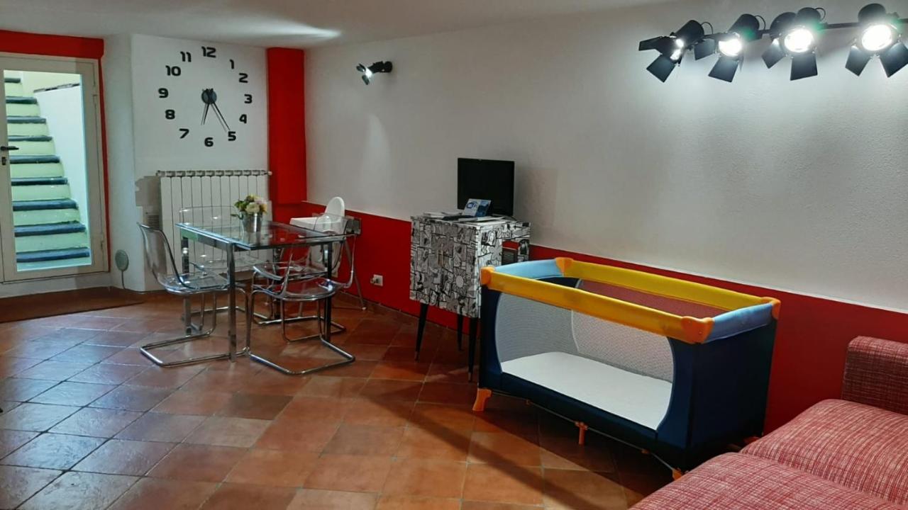 Movie Star Apartment With Garden Флоренция Экстерьер фото